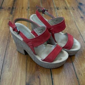 Dolce Vita Suede Platform Sandals